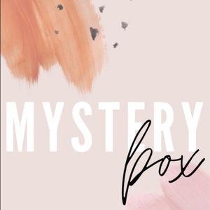 ✨ 5 PIECE MYSTERY BOX ✨